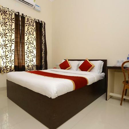 Oyo 9118 Saravana Inn Thiruvananthapuram Bagian luar foto