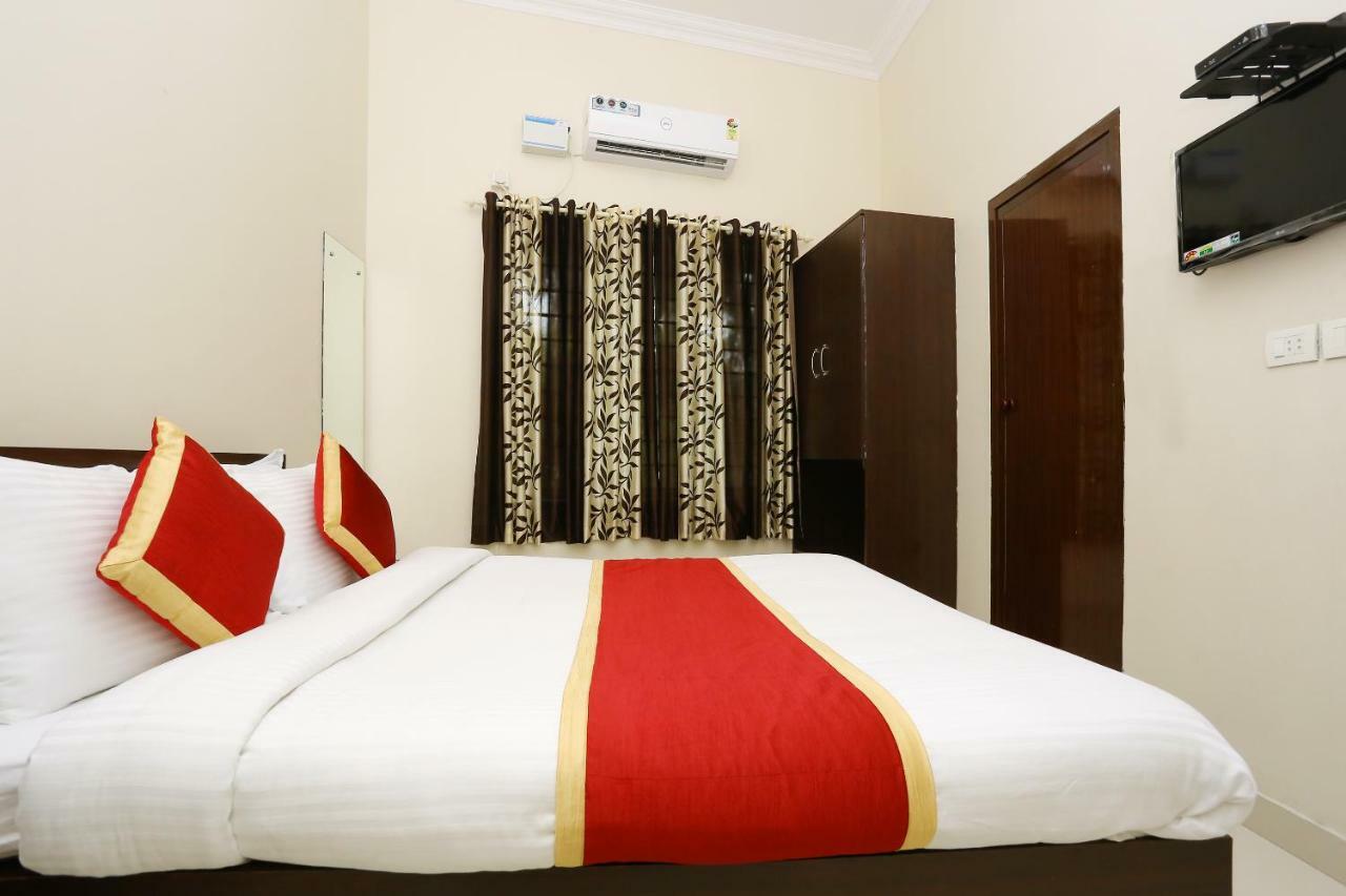 Oyo 9118 Saravana Inn Thiruvananthapuram Bagian luar foto