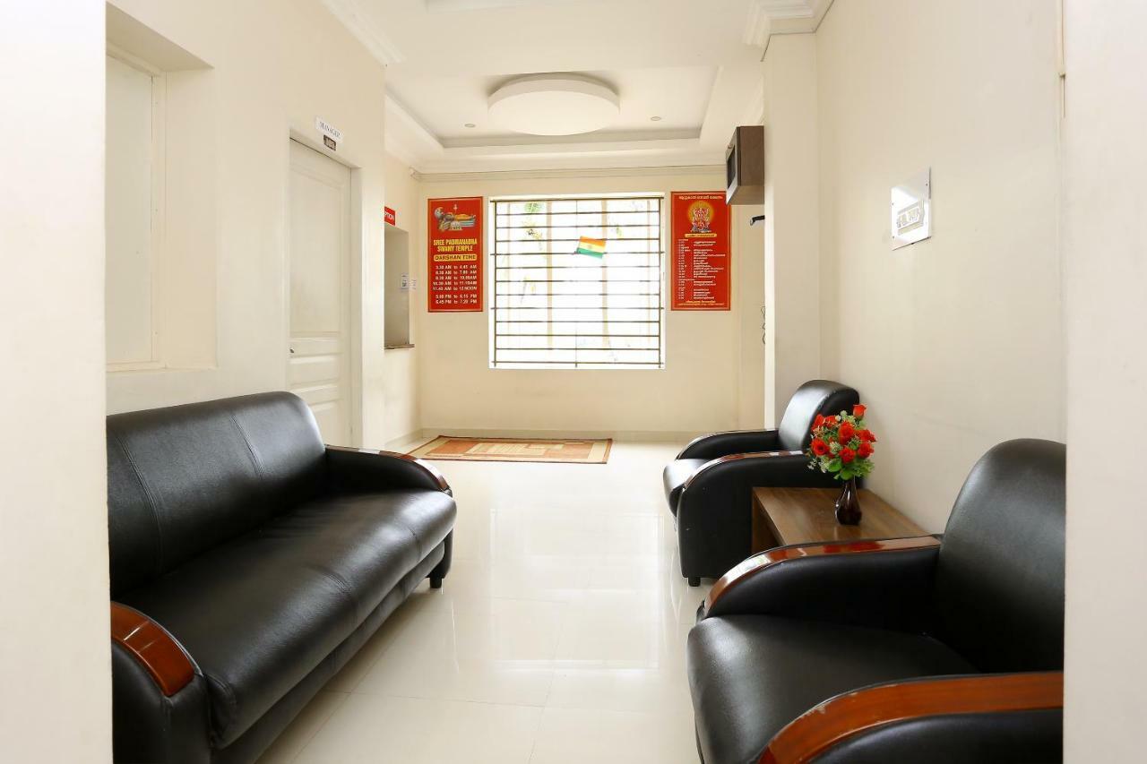 Oyo 9118 Saravana Inn Thiruvananthapuram Bagian luar foto