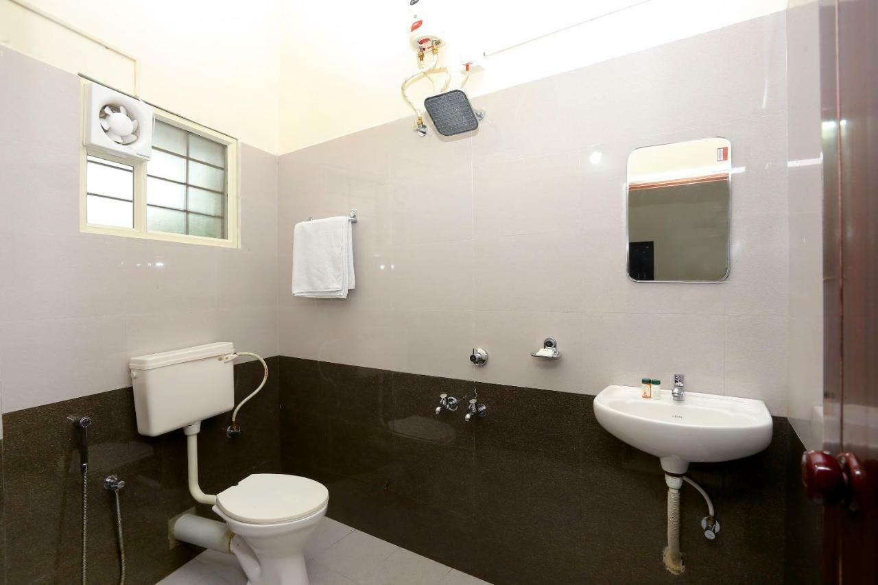 Oyo 9118 Saravana Inn Thiruvananthapuram Bagian luar foto